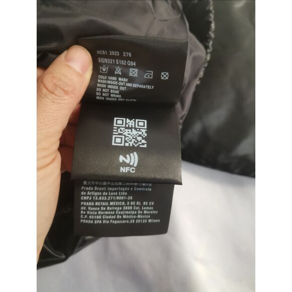PRADA Black Down Jacket Puffer Coat For Women - Picture 6 of 7